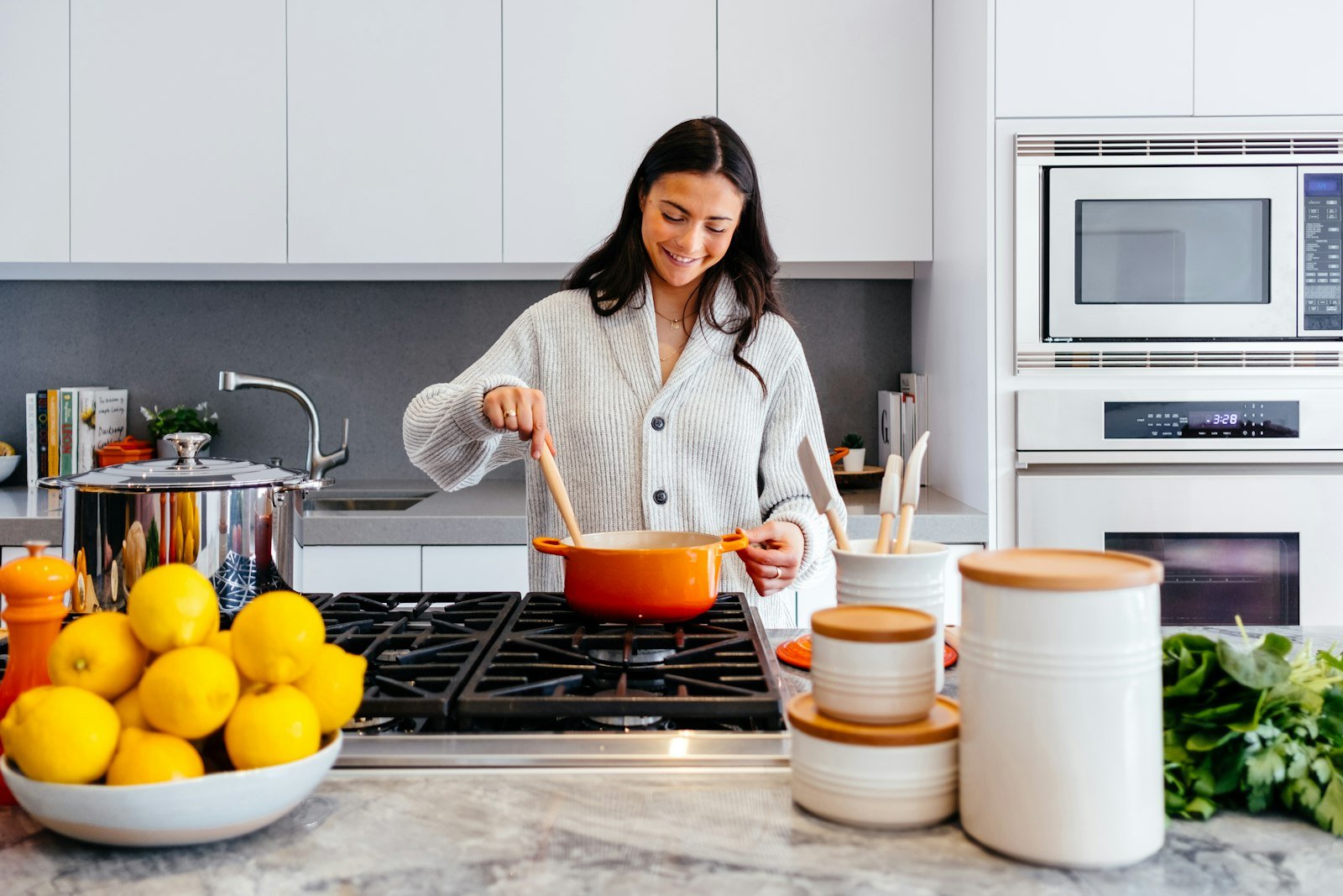 Modern Kitchen Organizers and Spice Storage